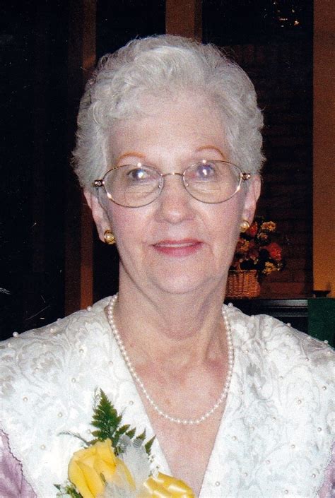 Wilma Mennet Obituary .